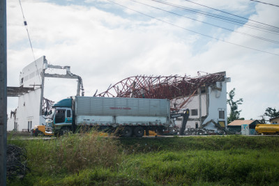 Even with its modern construction, this building didn't stand a chance